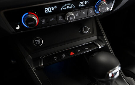 Audi Q3, 2025 год, 4 750 000 рублей, 14 фотография