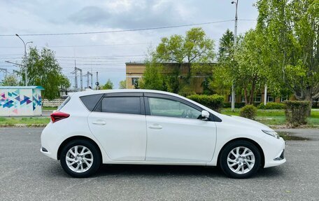 Toyota Auris II, 2016 год, 1 299 999 рублей, 5 фотография