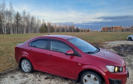 Chevrolet Aveo III, 2014 год, 680 000 рублей, 3 фотография