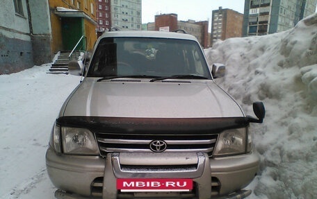 Toyota Land Cruiser Prado 90 рестайлинг, 1999 год, 1 000 000 рублей, 2 фотография