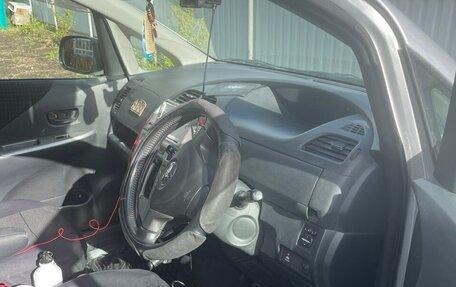 Toyota Ractis I, 2008 год, 730 000 рублей, 8 фотография