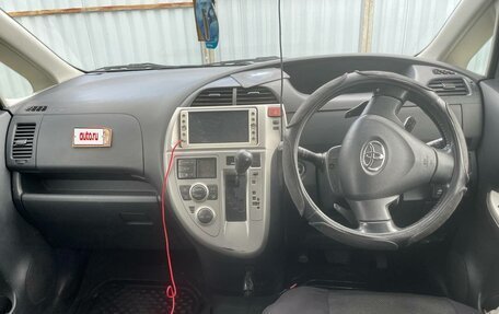 Toyota Ractis I, 2008 год, 730 000 рублей, 7 фотография
