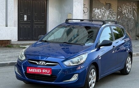 Hyundai Solaris II рестайлинг, 2012 год, 595 000 рублей, 2 фотография