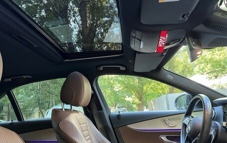 Mercedes-Benz E-Класс, 2021 год, 4 600 000 рублей, 10 фотография