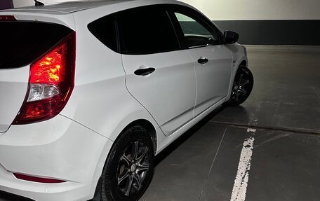 Hyundai Solaris II рестайлинг, 2014 год, 715 000 рублей, 5 фотография