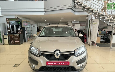 Renault Sandero II рестайлинг, 2016 год, 925 000 рублей, 2 фотография
