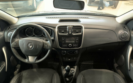 Renault Sandero II рестайлинг, 2016 год, 925 000 рублей, 17 фотография