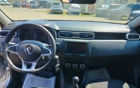 Renault Duster, 2022 год, 1 799 000 рублей, 5 фотография