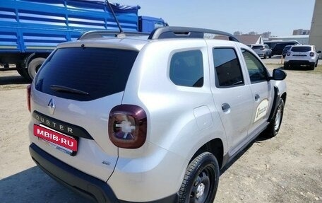 Renault Duster, 2022 год, 1 799 000 рублей, 3 фотография