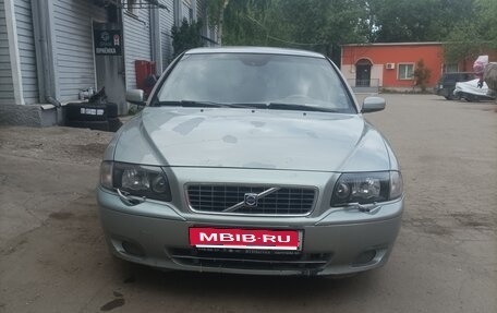 Volvo S80 II рестайлинг 2, 2003 год, 480 000 рублей, 1 фотография