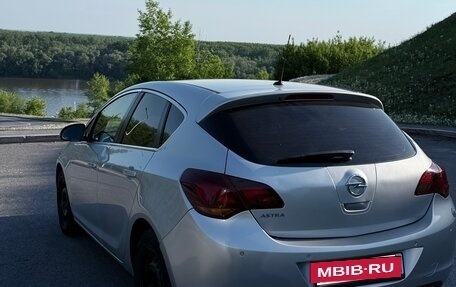 Opel Astra J, 2011 год, 510 000 рублей, 6 фотография