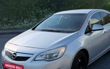 Opel Astra J, 2011 год, 510 000 рублей, 8 фотография
