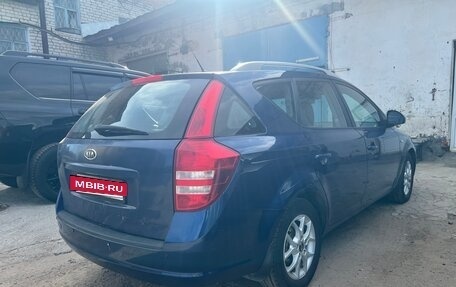 KIA cee'd I рестайлинг, 2008 год, 409 000 рублей, 3 фотография