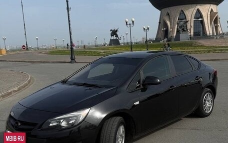 Opel Astra J, 2013 год, 750 000 рублей, 2 фотография