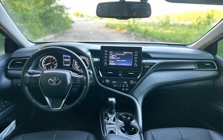 Toyota Camry, 2021 год, 3 800 000 рублей, 16 фотография