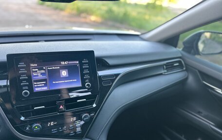 Toyota Camry, 2021 год, 3 800 000 рублей, 18 фотография