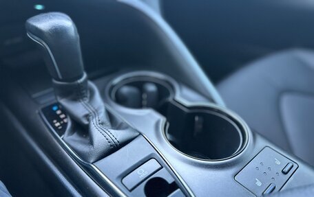 Toyota Camry, 2021 год, 3 800 000 рублей, 19 фотография