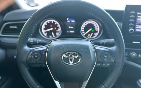 Toyota Camry, 2021 год, 3 800 000 рублей, 22 фотография
