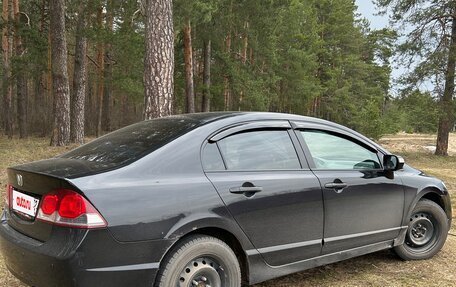 Honda Civic VIII, 2010 год, 800 000 рублей, 4 фотография