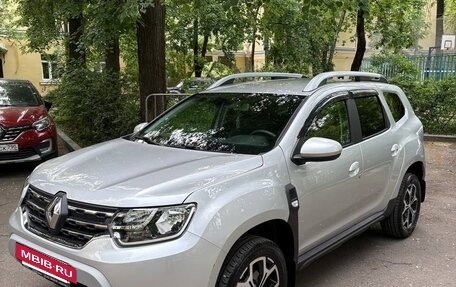 Renault Duster, 2021 год, 2 200 000 рублей, 2 фотография