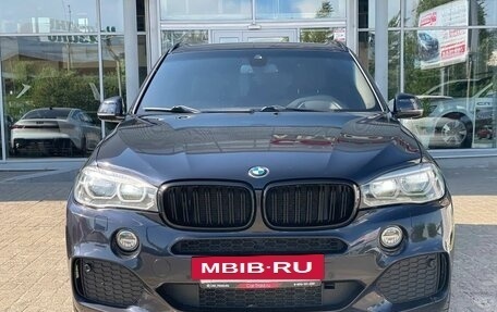 BMW X5, 2017 год, 3 800 000 рублей, 3 фотография