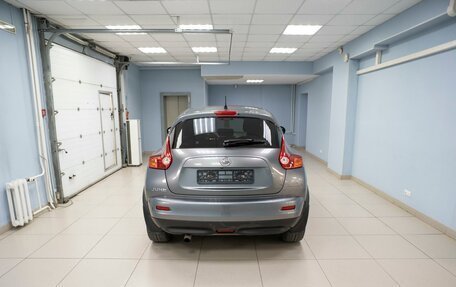 Nissan Juke II, 2011 год, 919 000 рублей, 15 фотография