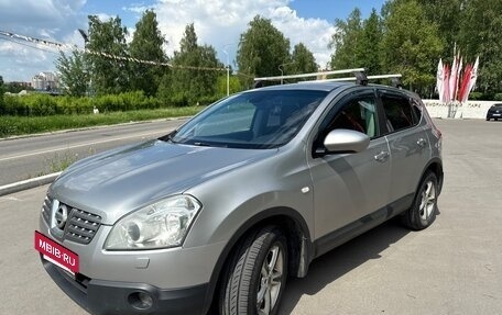 Nissan Qashqai, 2009 год, 770 000 рублей, 2 фотография