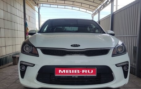 KIA Rio IV, 2018 год, 1 300 000 рублей, 1 фотография