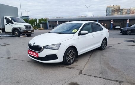 Skoda Rapid II, 2021 год, 1 550 000 рублей, 1 фотография