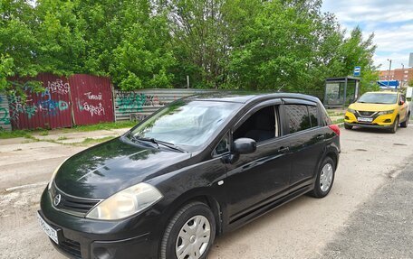 Nissan Tiida, 2011 год, 850 000 рублей, 9 фотография