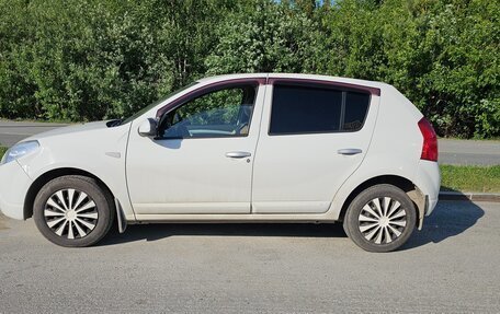 Renault Sandero I, 2013 год, 570 000 рублей, 3 фотография