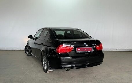 BMW 3 серия, 2011 год, 1 070 000 рублей, 4 фотография