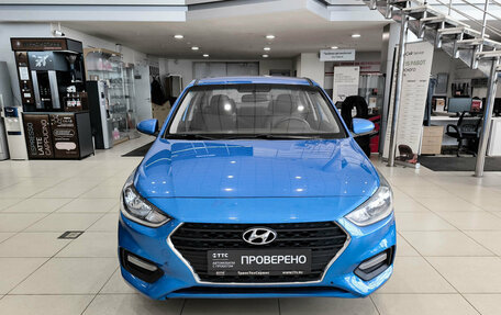 Hyundai Solaris II рестайлинг, 2017 год, 1 095 000 рублей, 2 фотография