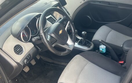 Chevrolet Cruze II, 2011 год, 750 000 рублей, 8 фотография