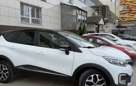 Renault Kaptur I рестайлинг, 2017 год, 1 450 000 рублей, 2 фотография