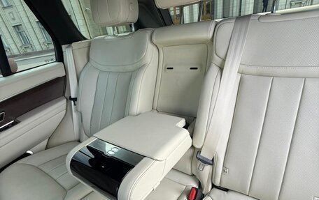 Land Rover Range Rover IV рестайлинг, 2023 год, 17 777 776 рублей, 9 фотография