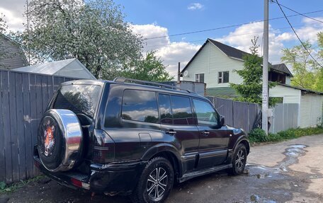 Mitsubishi Pajero III рестайлинг, 2004 год, 670 000 рублей, 2 фотография