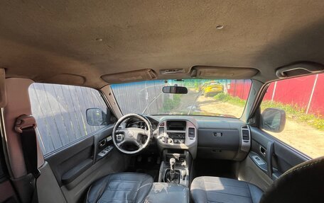 Mitsubishi Pajero III рестайлинг, 2004 год, 670 000 рублей, 10 фотография