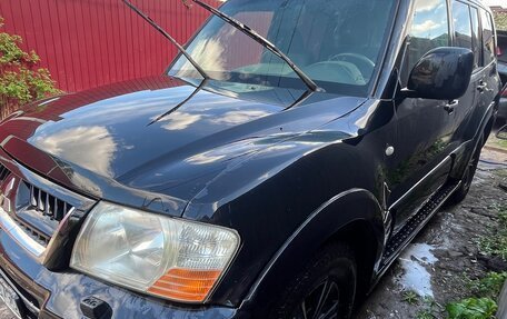 Mitsubishi Pajero III рестайлинг, 2004 год, 670 000 рублей, 4 фотография