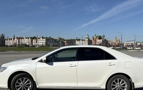 Toyota Camry, 2014 год, 1 800 000 рублей, 3 фотография