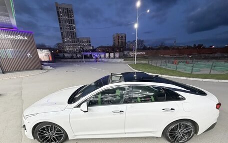 KIA K5, 2020 год, 2 800 000 рублей, 24 фотография