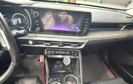 KIA K5, 2020 год, 2 800 000 рублей, 30 фотография