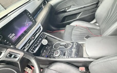 KIA K5, 2020 год, 2 800 000 рублей, 31 фотография