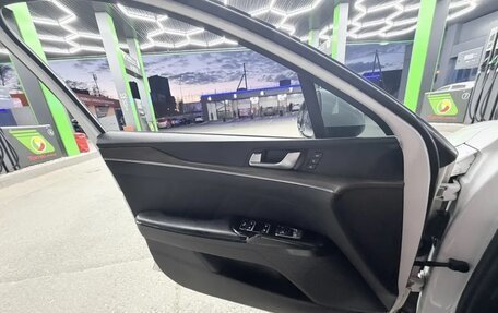 KIA K5, 2020 год, 2 800 000 рублей, 34 фотография