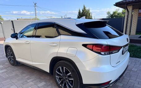Lexus RX IV рестайлинг, 2019 год, 5 000 000 рублей, 7 фотография