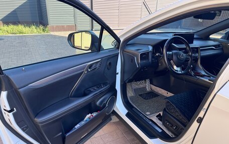 Lexus RX IV рестайлинг, 2019 год, 5 000 000 рублей, 9 фотография