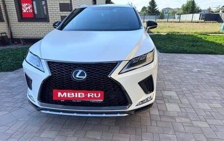 Lexus RX IV рестайлинг, 2019 год, 5 000 000 рублей, 2 фотография