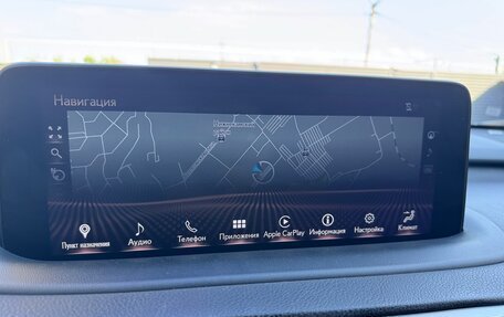 Lexus RX IV рестайлинг, 2019 год, 5 000 000 рублей, 18 фотография