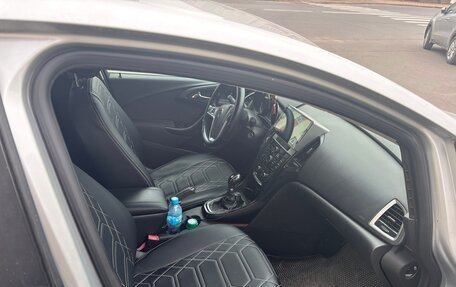 Opel Astra J, 2012 год, 900 000 рублей, 7 фотография
