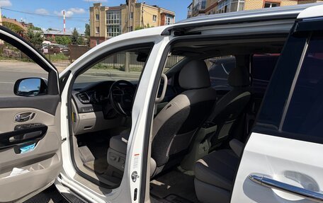 KIA Carnival III, 2016 год, 1 400 000 рублей, 14 фотография